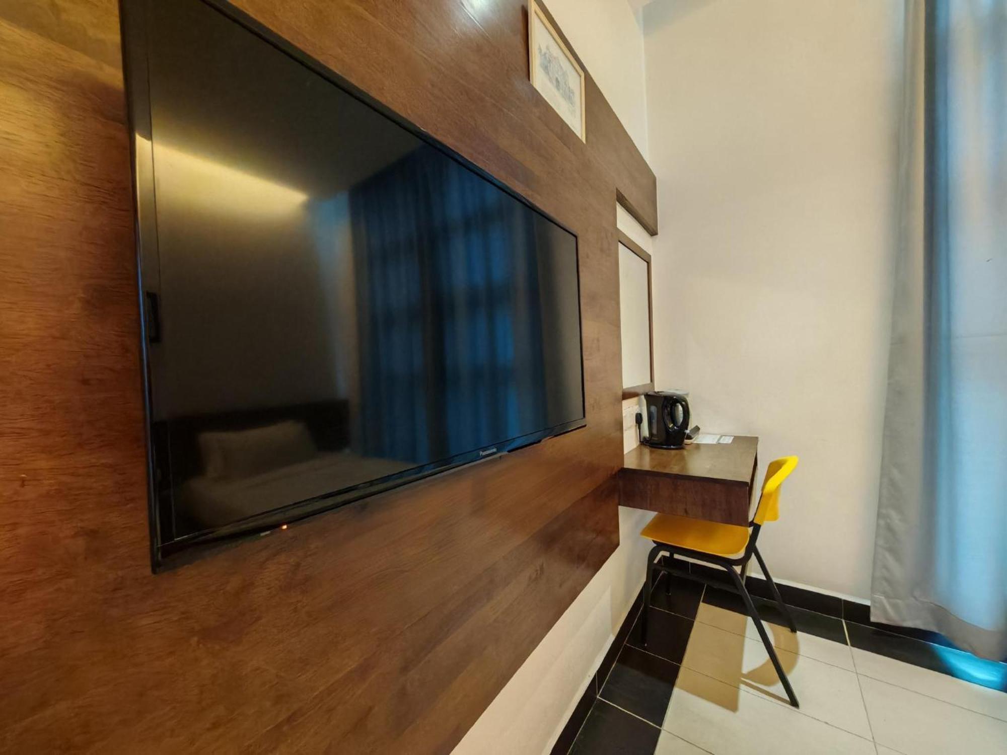 D' Art Gallery Hotel Seri Iskandar Exterior foto